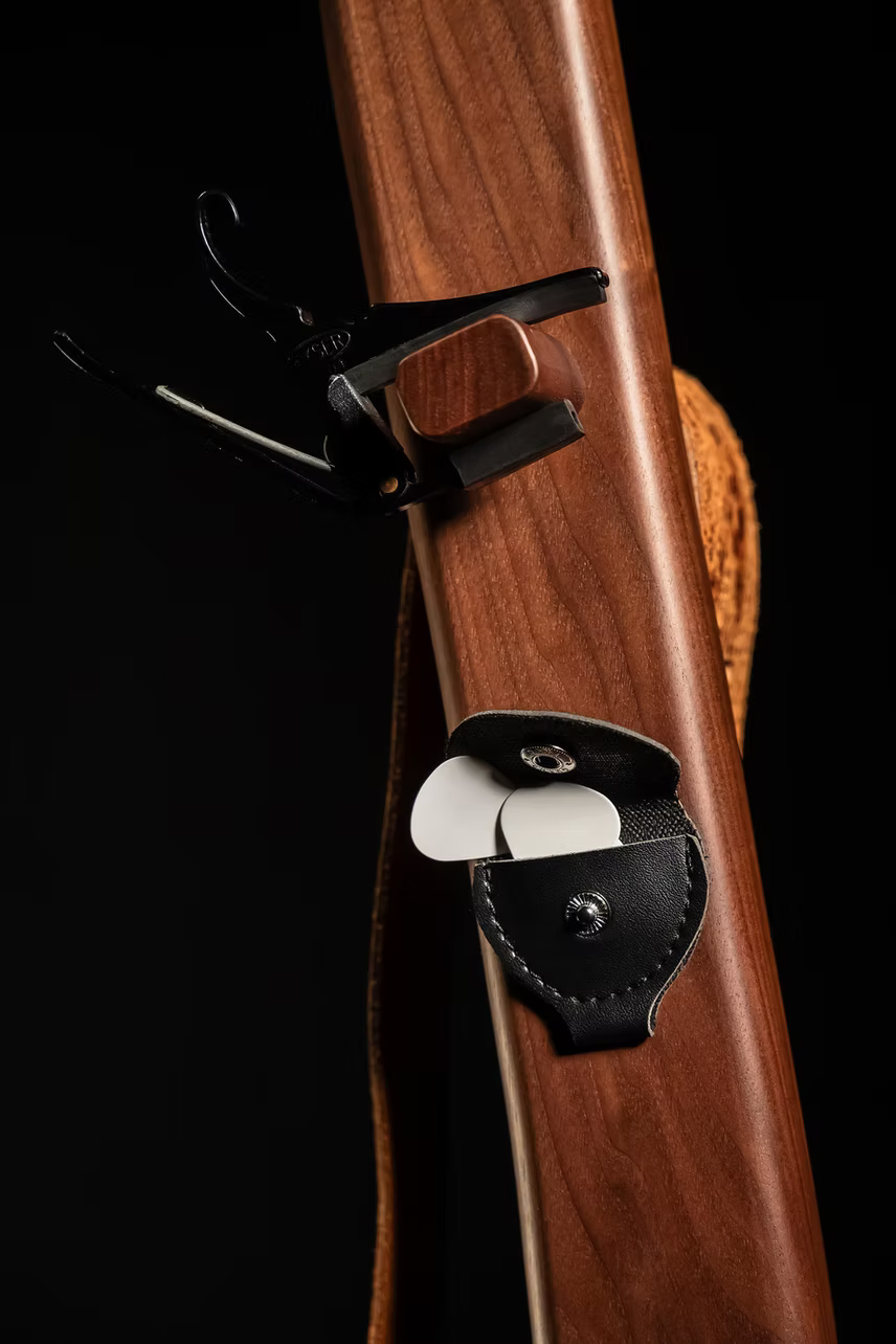 bulbaum "handgemaach" Gitarrenständer "gitarrenknecht