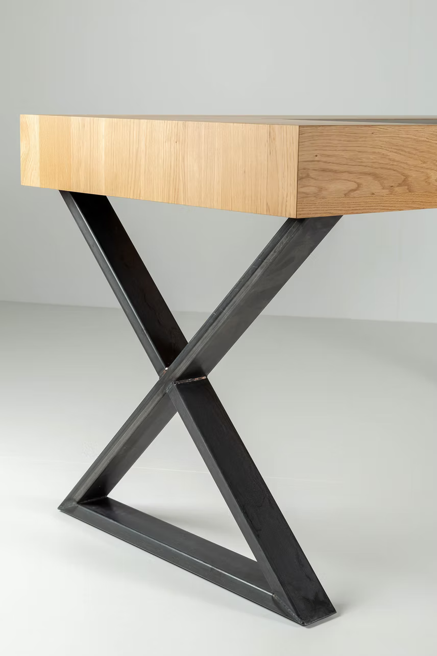 bulbaum "handgemaach" Schreibtisch "schaffplaatz"